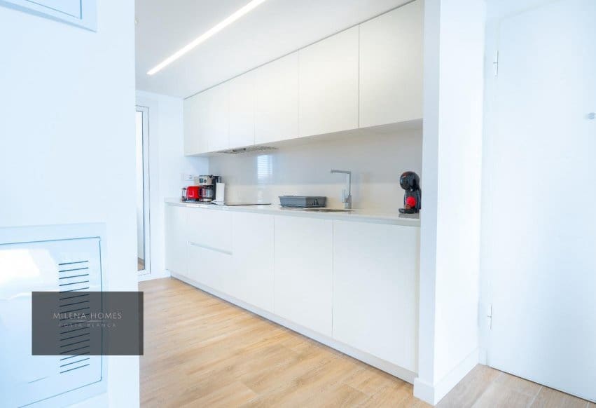 2 soveværelse Strandlejlighed til salg i Torrevieja - € 559.000 (Ref: 9802856)