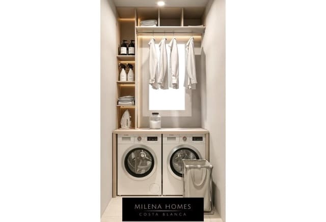 4 quarto Moradia para venda em Los Balcones - Los Altos, Torrevieja - 850 000 € (Ref: 9802857)