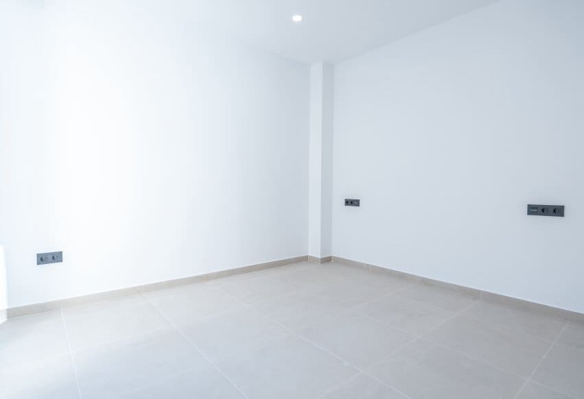 4 chambre Villa/Maison à vendre à Torrevieja - 895 000 € (Ref: 9802857)