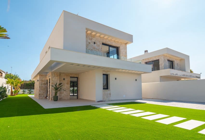 4 chambre Villa/Maison à vendre à Torrevieja - 895 000 € (Ref: 9802857)