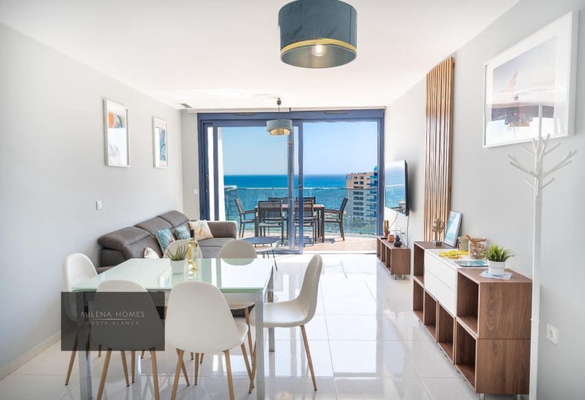 Ático de 3 habitaciones en Torrevieja en venta - 810.000 € (Ref: 9802858)