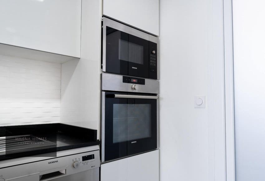 Ático de 3 habitaciones en Torrevieja en venta - 810.000 € (Ref: 9802858)