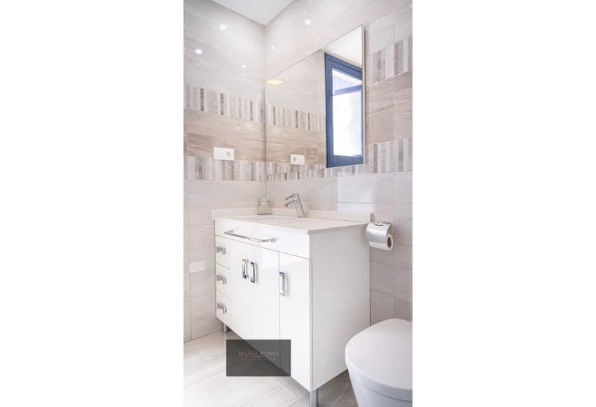 Ático de 3 habitaciones en Torrevieja en venta - 810.000 € (Ref: 9802858)