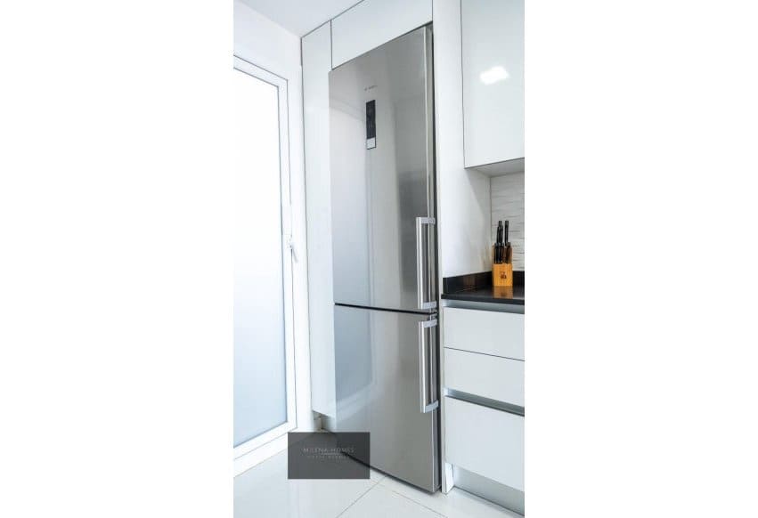 Ático de 3 habitaciones en Torrevieja en venta - 810.000 € (Ref: 9802858)