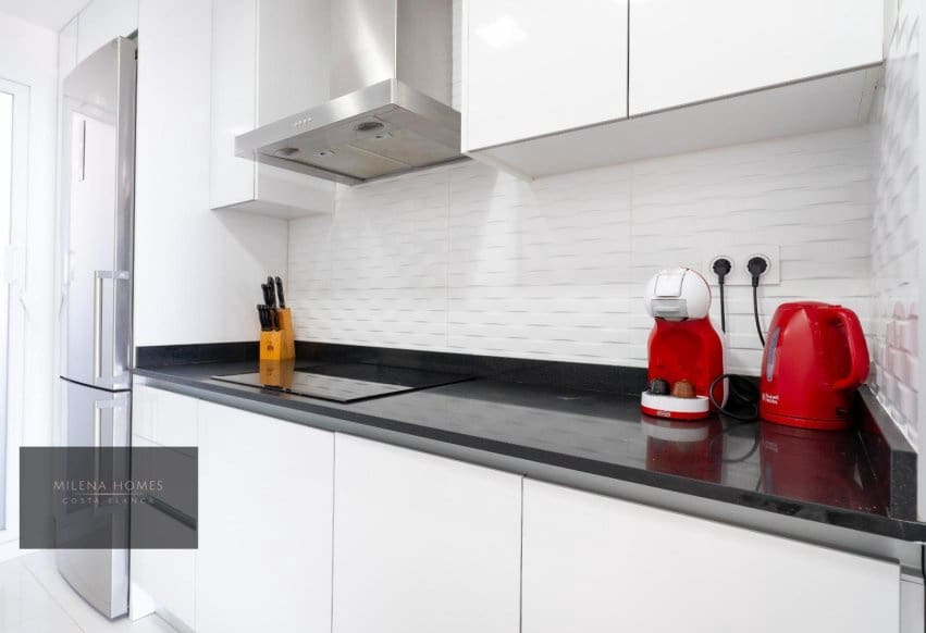 Ático de 3 habitaciones en Torrevieja en venta - 810.000 € (Ref: 9802858)