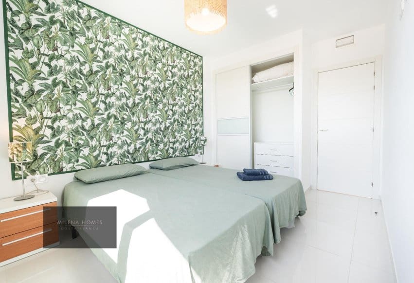 Ático de 3 habitaciones en Torrevieja en venta - 810.000 € (Ref: 9802858)