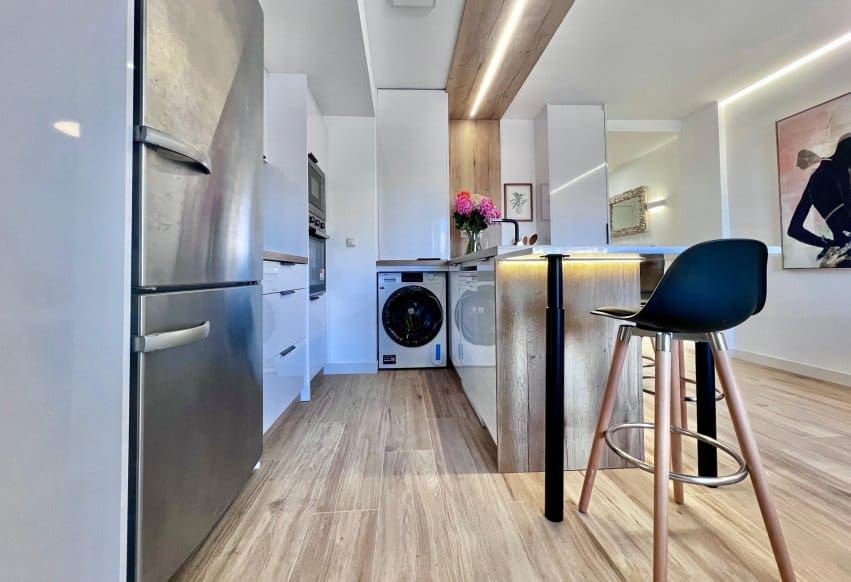 Apartamento de 3 habitaciones en Punta Prima en venta con piscina - 299.000 € (Ref: 9802859)