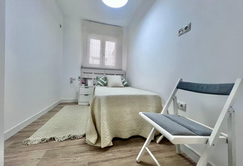 Apartamento de 3 habitaciones en Punta Prima en venta con piscina - 299.000 € (Ref: 9802859)