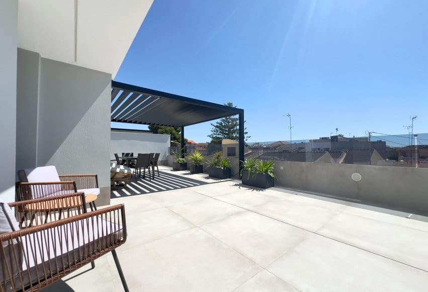 3 quarto Apartamento para venda em San Pedro del Pinatar com piscina - 410 000 € (Ref: 9802860)