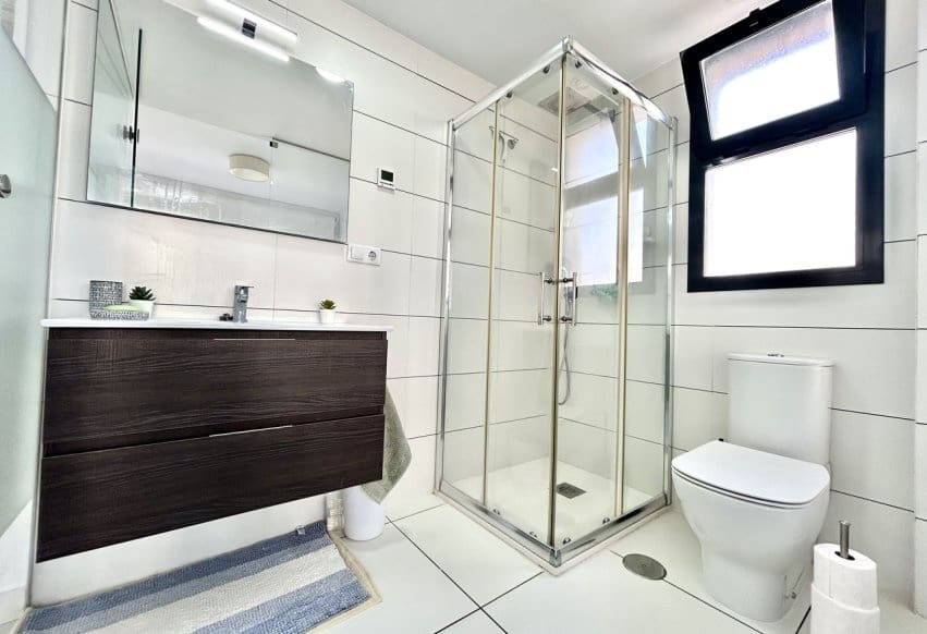 2 slaapkamer Appartement te koop in Villamartin met zwembad - € 229.500 (Ref: 9802862)