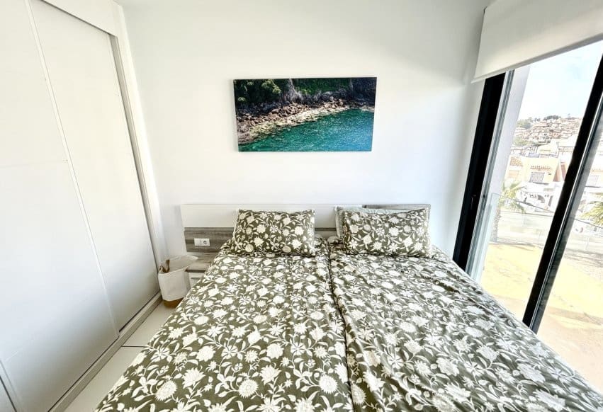 2 slaapkamer Appartement te koop in Villamartin met zwembad - € 229.500 (Ref: 9802862)