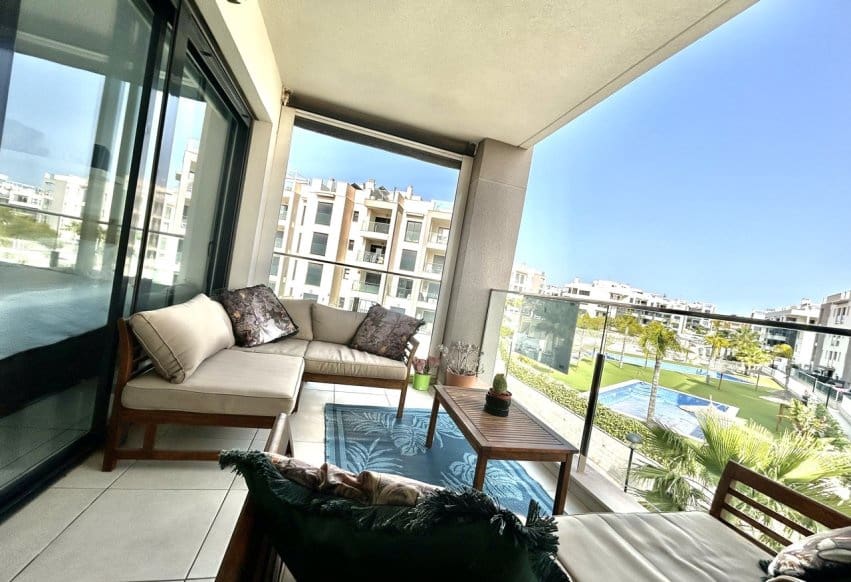 2 slaapkamer Appartement te koop in Villamartin met zwembad - € 229.500 (Ref: 9802862)