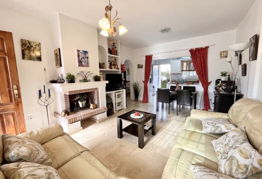 2 sypialnia Apartament na sprzedaż w Orihuela Costa z basenem - 199 999 € (Ref: 9802863)