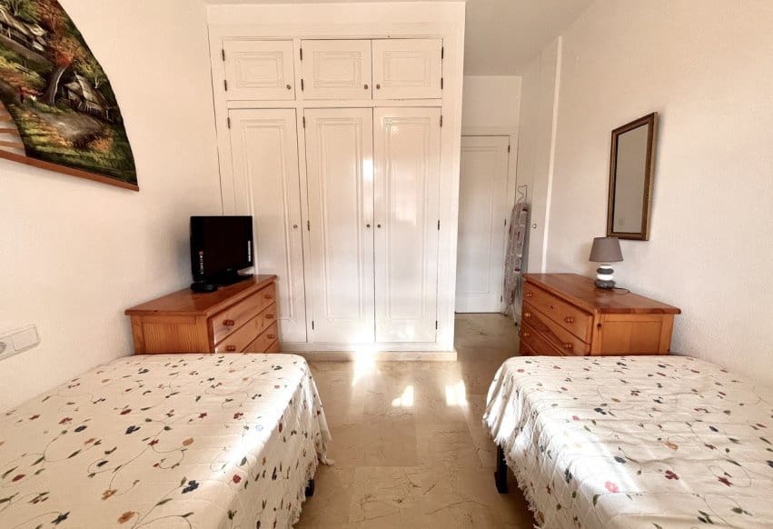 2 sypialnia Apartament na sprzedaż w Orihuela Costa z basenem - 199 999 € (Ref: 9802863)
