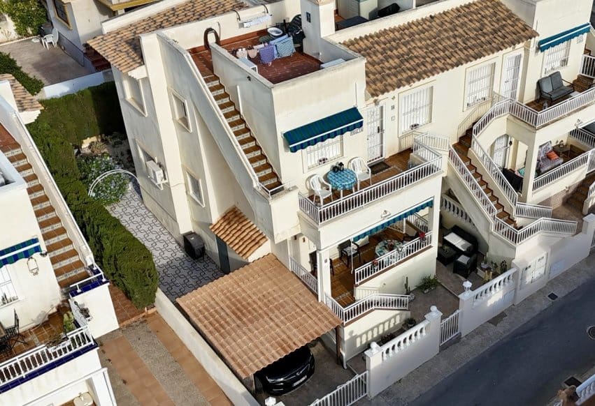 2 sypialnia Apartament na sprzedaż w Orihuela Costa z basenem - 199 999 € (Ref: 9802863)