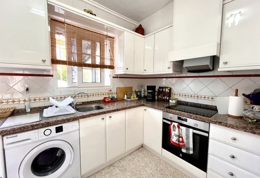 2 sypialnia Apartament na sprzedaż w Orihuela Costa z basenem - 199 999 € (Ref: 9802863)