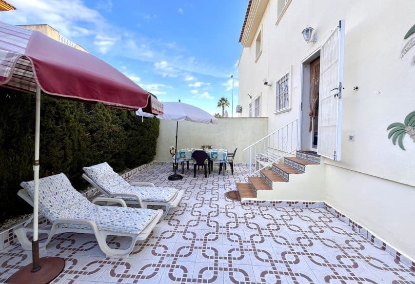 2 sypialnia Apartament na sprzedaż w Orihuela Costa z basenem - 199 999 € (Ref: 9802863)