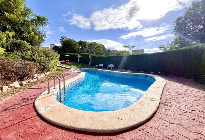 2 sypialnia Apartament na sprzedaż w Orihuela Costa z basenem - 199 999 € (Ref: 9802863)