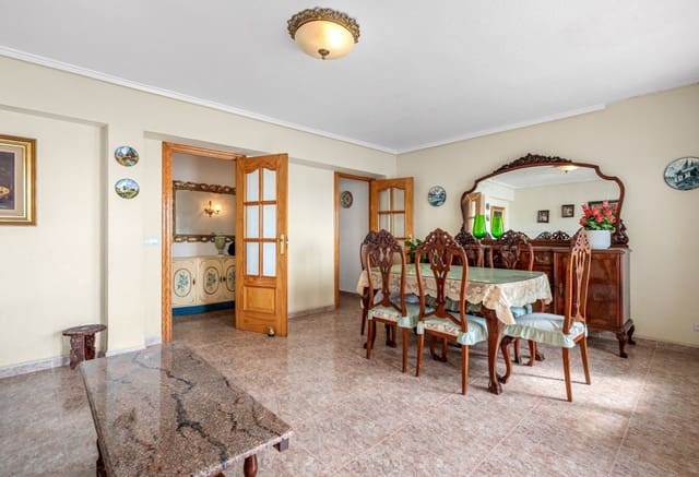 3 bedroom Beach Apartment for sale in Playa del Cura, Torrevieja - € 475,000 (Ref: 9802865)