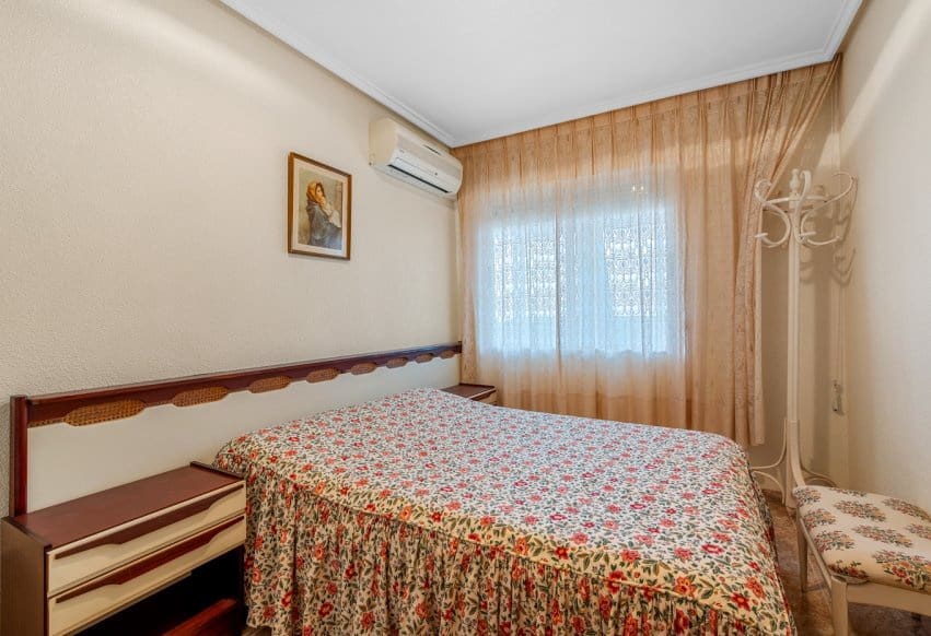 3 bedroom Beach Apartment for sale in Torrevieja - € 475,000 (Ref: 9802865)