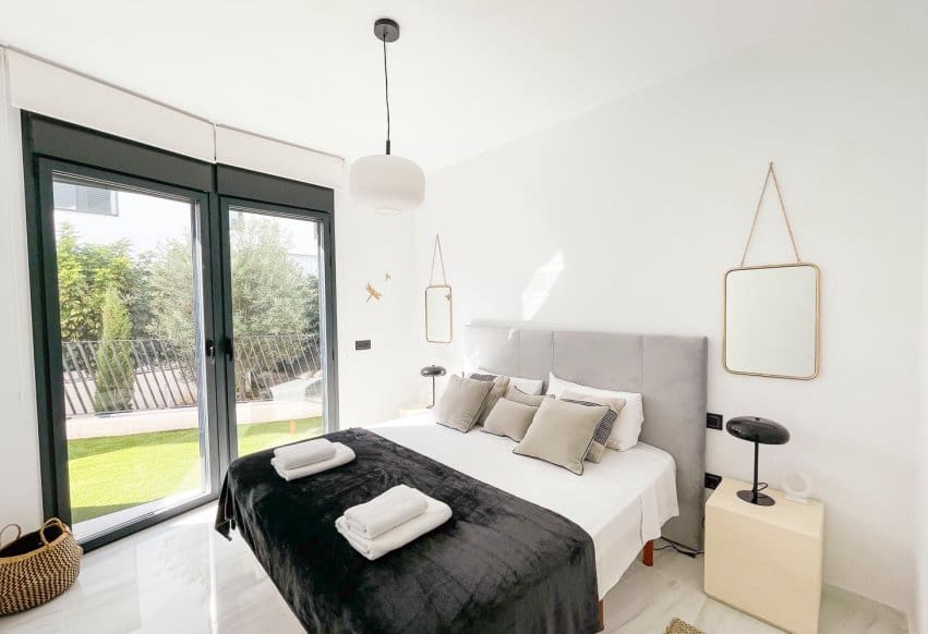 3 bedroom Beach Apartment for sale in La Villajoyosa / Vila Joiosa - € 1,390,000 (Ref: 9802866)