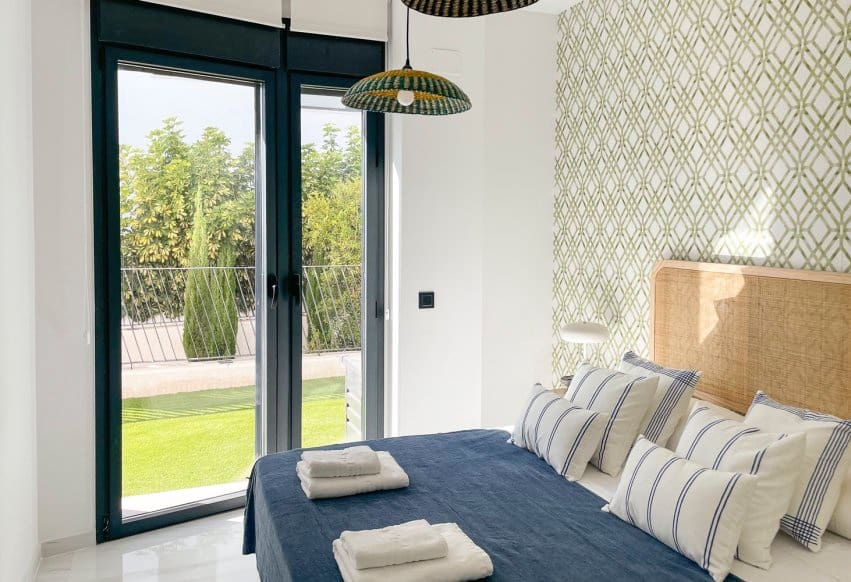 3 bedroom Beach Apartment for sale in La Villajoyosa / Vila Joiosa - € 1,390,000 (Ref: 9802866)