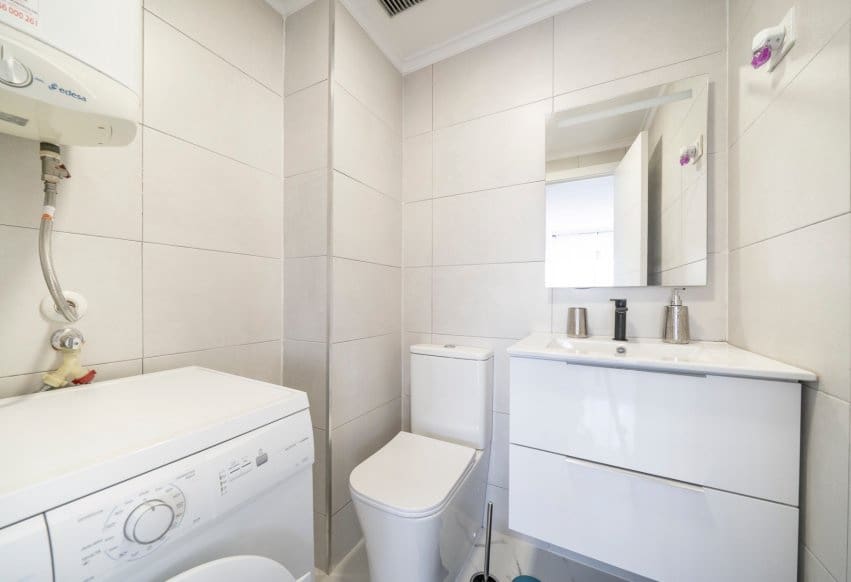 2 quarto Apartamento para venda em Punta Prima - 245 000 € (Ref: 9802867)