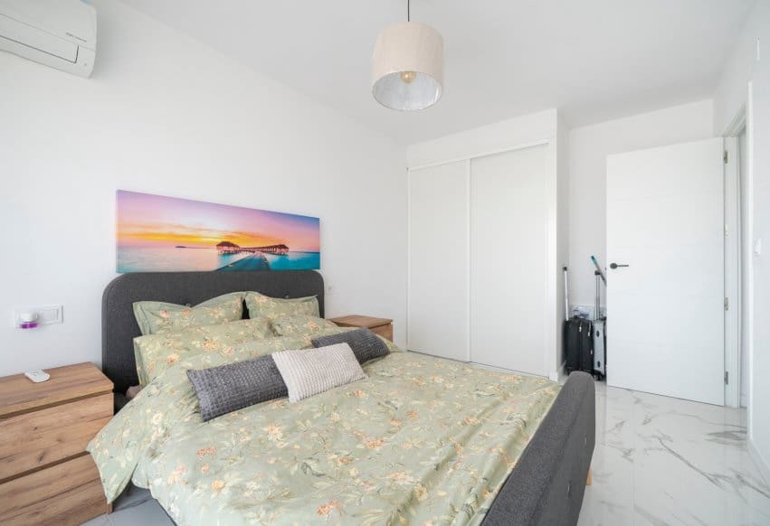2 quarto Apartamento para venda em Punta Prima - 245 000 € (Ref: 9802867)