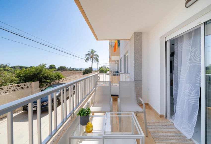 2 quarto Apartamento para venda em Punta Prima - 245 000 € (Ref: 9802867)
