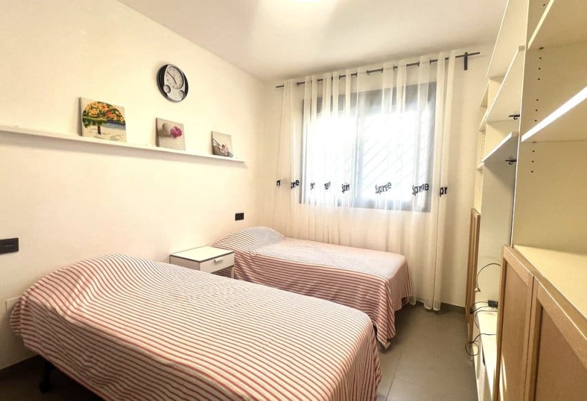 2 quarto Apartamento para venda em La Zenia com piscina garagem - 275 000 € (Ref: 9804846)