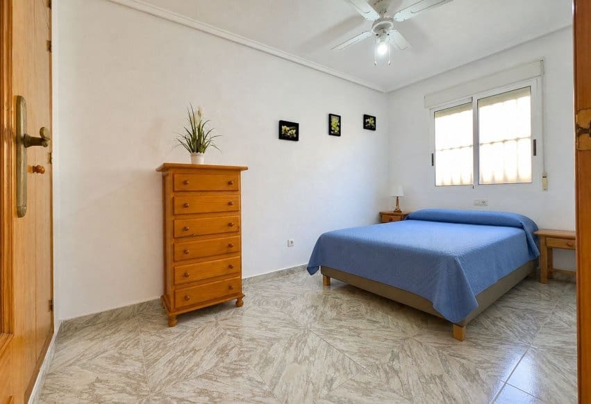 2 slaapkamer Appartement te koop in Cabo Cervera met zwembad garage - € 199.000 (Ref: 9830292)