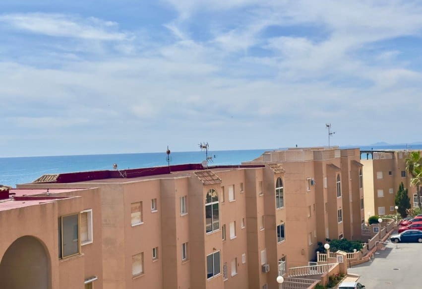 2 slaapkamer Appartement te koop in Cabo Cervera met zwembad garage - € 199.000 (Ref: 9830292)