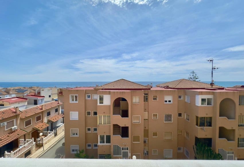 2 slaapkamer Appartement te koop in Cabo Cervera met zwembad garage - € 199.000 (Ref: 9830292)