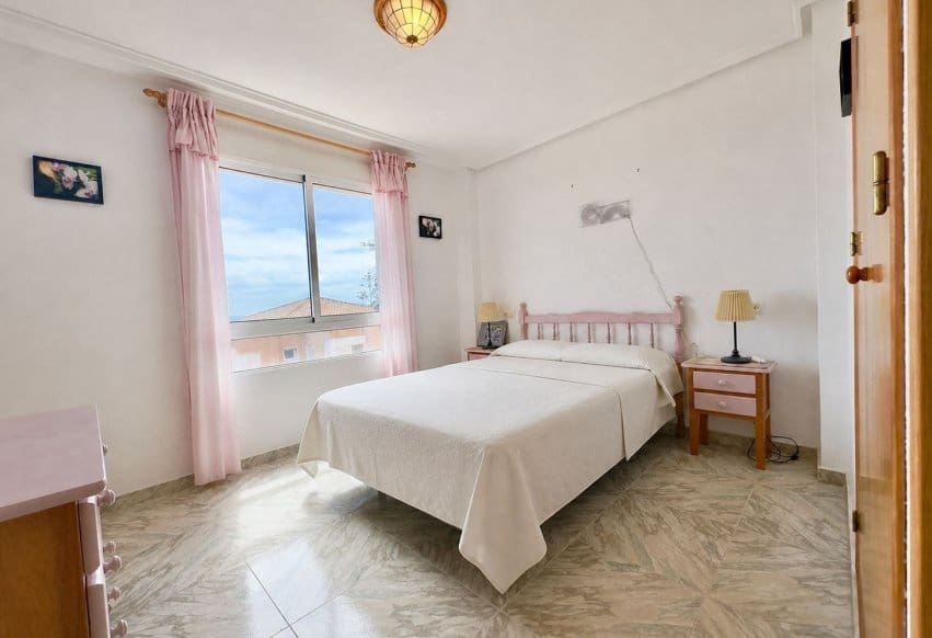 2 slaapkamer Appartement te koop in Cabo Cervera met zwembad garage - € 199.000 (Ref: 9830292)