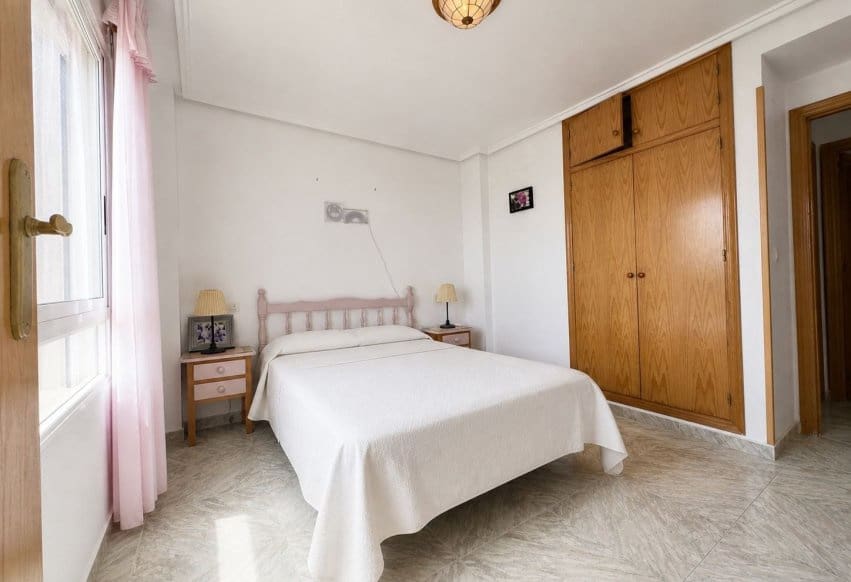 2 slaapkamer Appartement te koop in Cabo Cervera met zwembad garage - € 199.000 (Ref: 9830292)