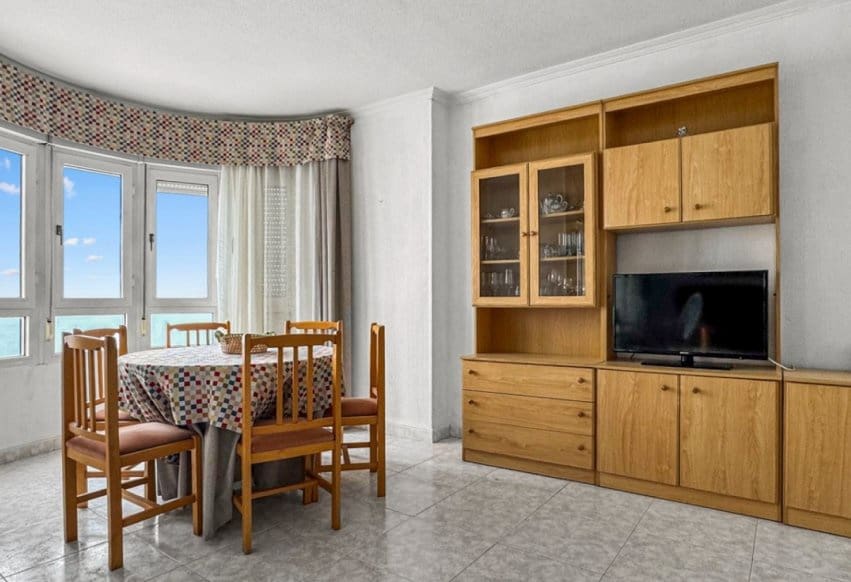 3 bedroom Beach Apartment for sale in Torrevieja with garage - € 375,000 (Ref: 9830293)