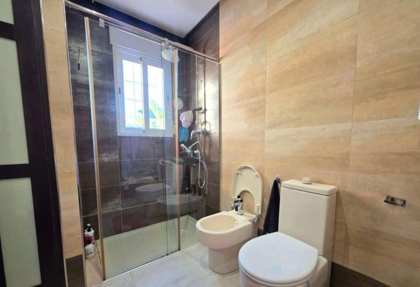 5 sovrum Villa till salu i Campoamor med pool - 739 000 € (Ref: 9847676)