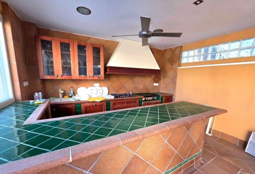 5 sovrum Villa till salu i Campoamor med pool - 739 000 € (Ref: 9847676)
