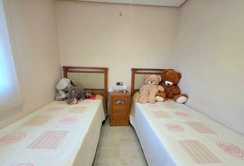 5 sypialnia Willa na sprzedaż w Campoamor z basenem - 739 000 € (Ref: 9847676)