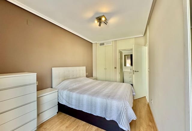 2 makuuhuone Kattohuoneisto myytävänä paikassa Punta Prima, Orihuela mukana uima-altaan - 229 950 € (Ref: 9847854)