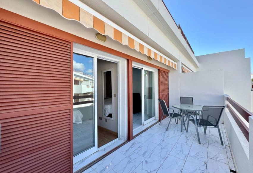 2 makuuhuone Kattohuoneisto myytävänä paikassa Orihuela Costa mukana uima-altaan - 229 950 € (Ref: 9847854)