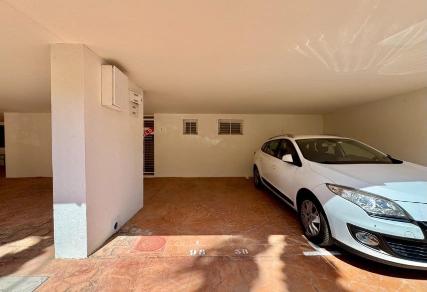 2 makuuhuone Kattohuoneisto myytävänä paikassa Orihuela Costa mukana uima-altaan - 229 950 € (Ref: 9847854)