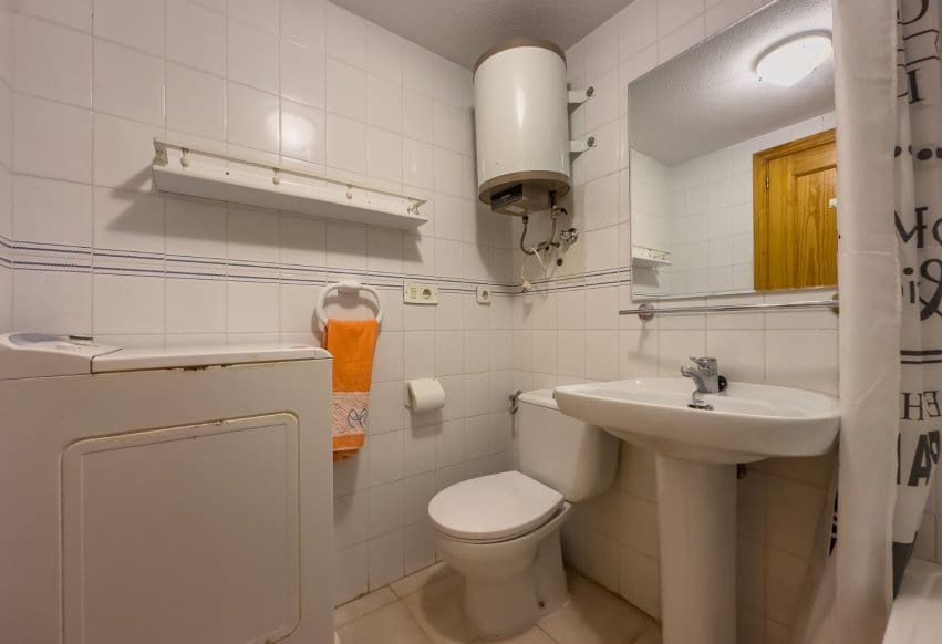 1 bedroom Apartment for sale in Pilar de la Horadada with pool - € 154,900 (Ref: 9861005)