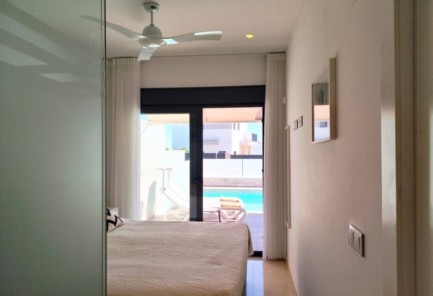 3 chambre Villa/Maison à vendre à San Miguel de Salinas avec piscine - 429 000 € (Ref: 9872410)