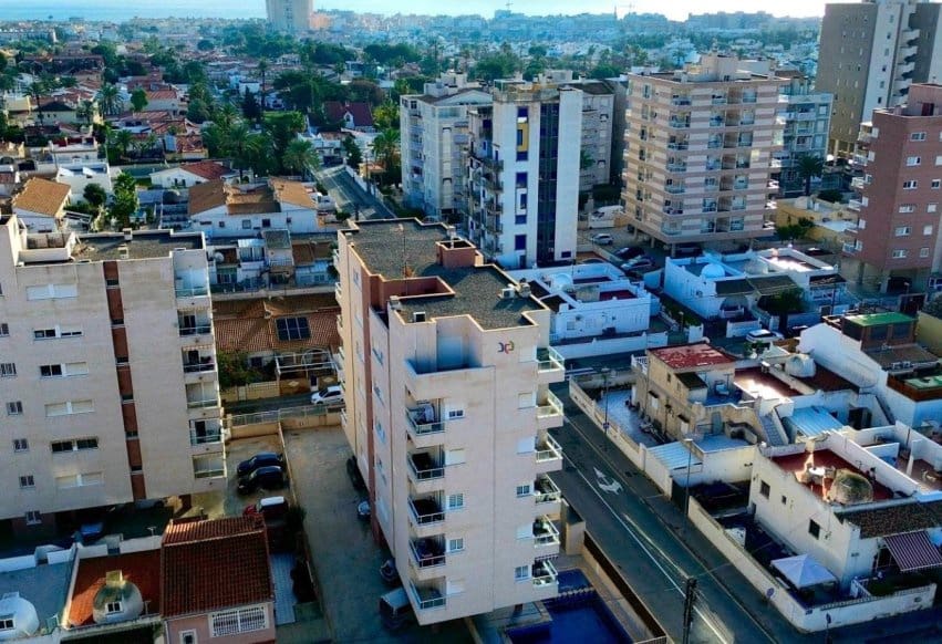 2 camera da letto Appartamento in vendita in Torrevieja con piscina - 149.000 € (Rif: 9872412)