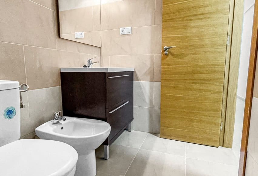 5 makuuhuone Huoneisto myytävänä paikassa Torrevieja - 175 000 € (Ref: 9872413)