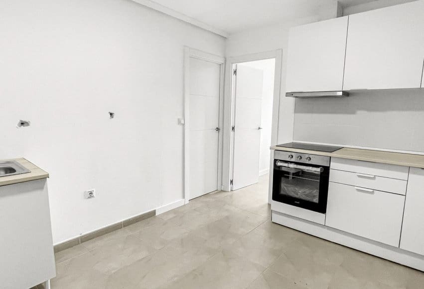 5 makuuhuone Huoneisto myytävänä paikassa Torrevieja - 175 000 € (Ref: 9872413)