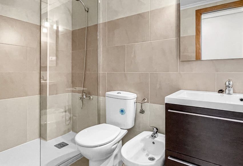 5 makuuhuone Huoneisto myytävänä paikassa Torrevieja - 175 000 € (Ref: 9872413)
