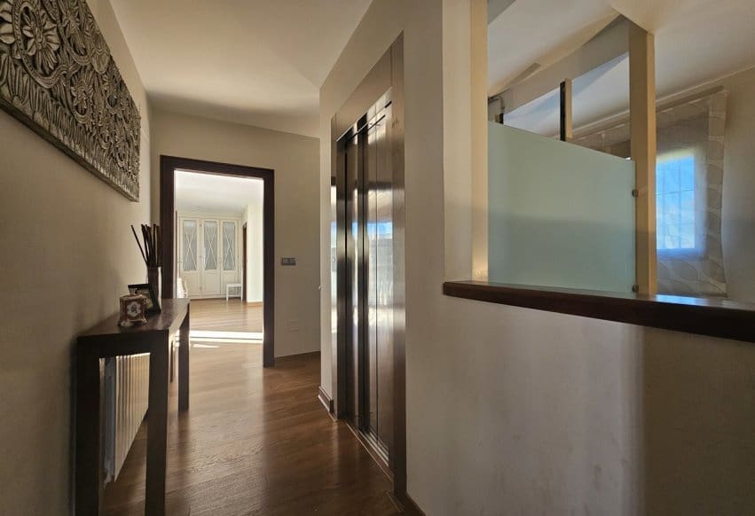 Chalet de 5 habitaciones en La Manga Club en venta con piscina - 2.300.000 € (Ref: 9877131)