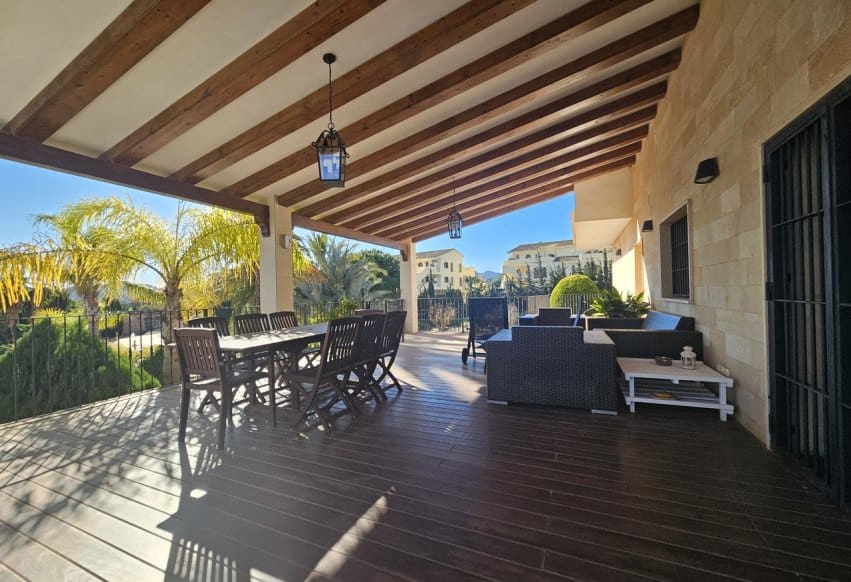 Chalet de 5 habitaciones en La Manga Club en venta con piscina - 2.300.000 € (Ref: 9877131)